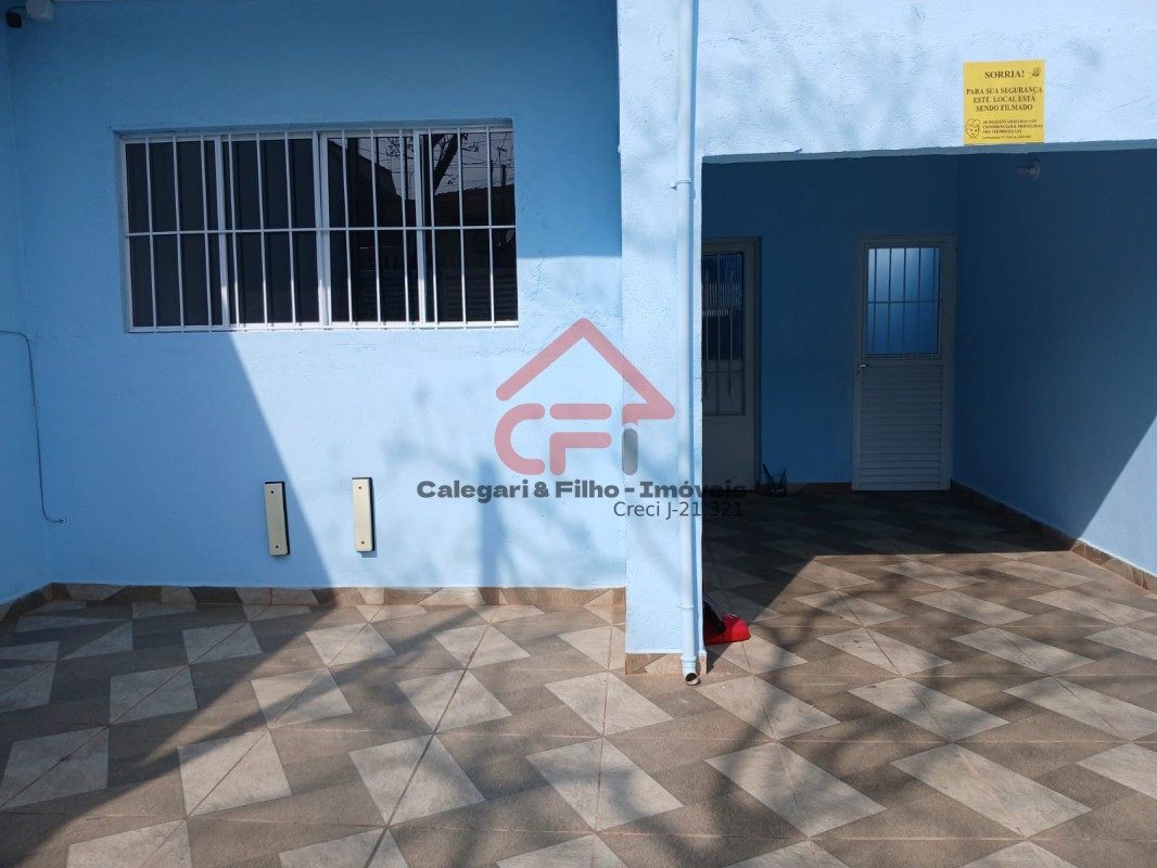 Sobrado E Casa Térrea